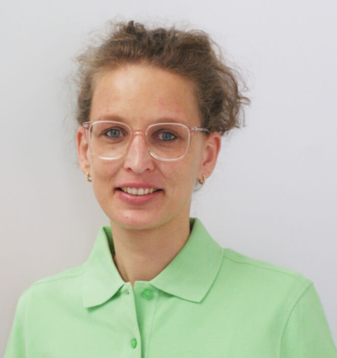 sarah_moor Sarah Moor