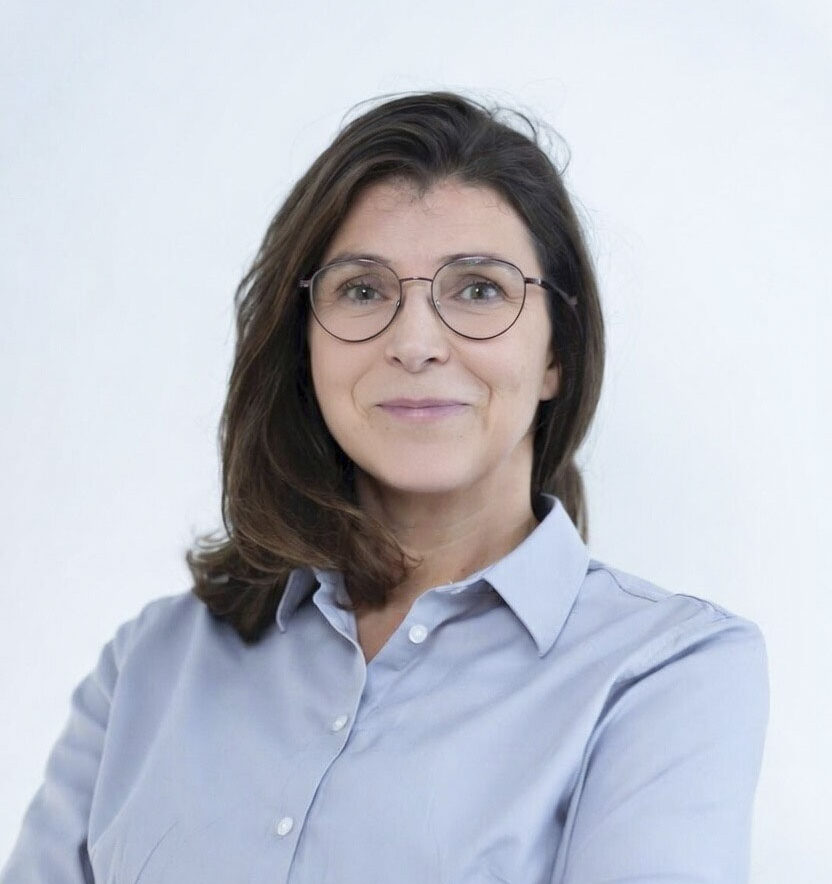 Tina F.